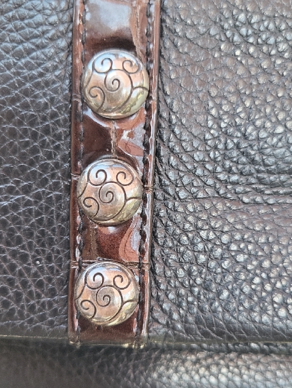 Womens Brighton Leather Wallet - Picture 2 of 16